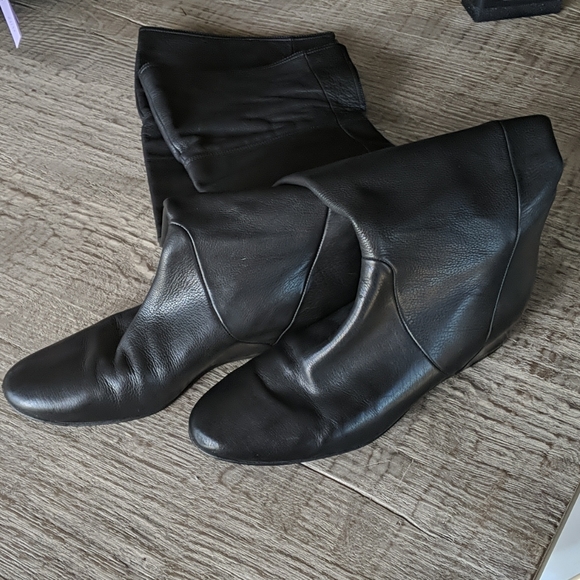 Lanvin Thigh High Black Leather Boots. Size 39 - Picture 7 of 8